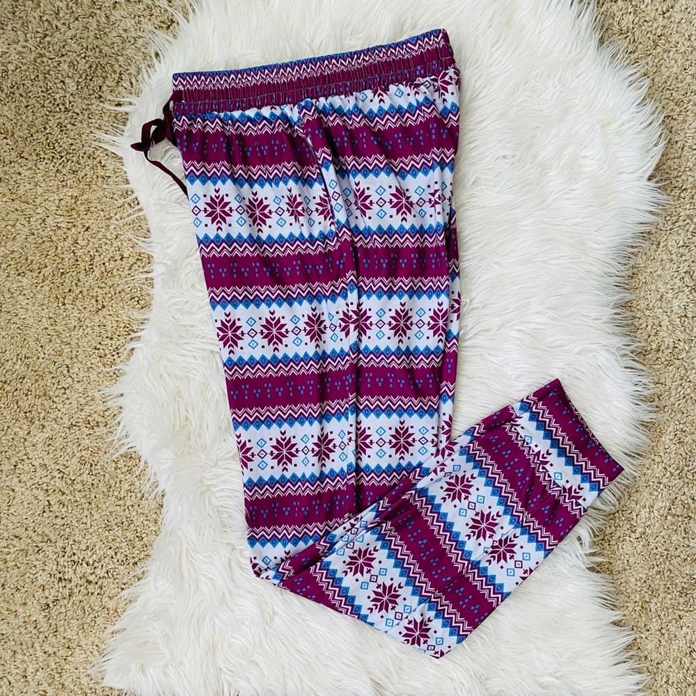 {Pink Lily} Need My Rest Berry Fair Isle Lounge Pajama Joggers - Small